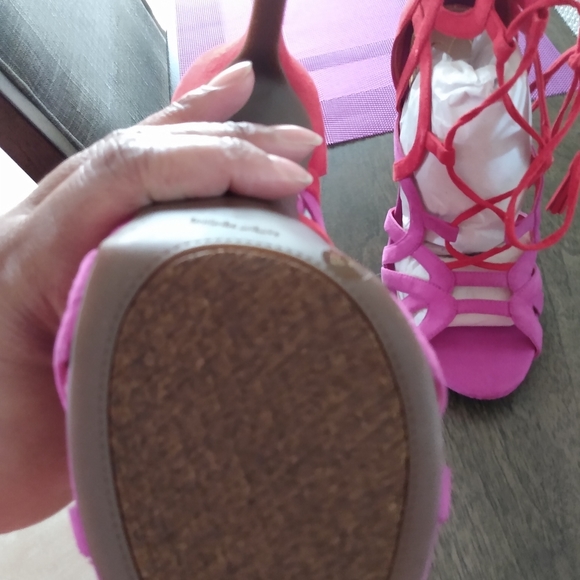 Women's Stilettos - Picture 4 of 4